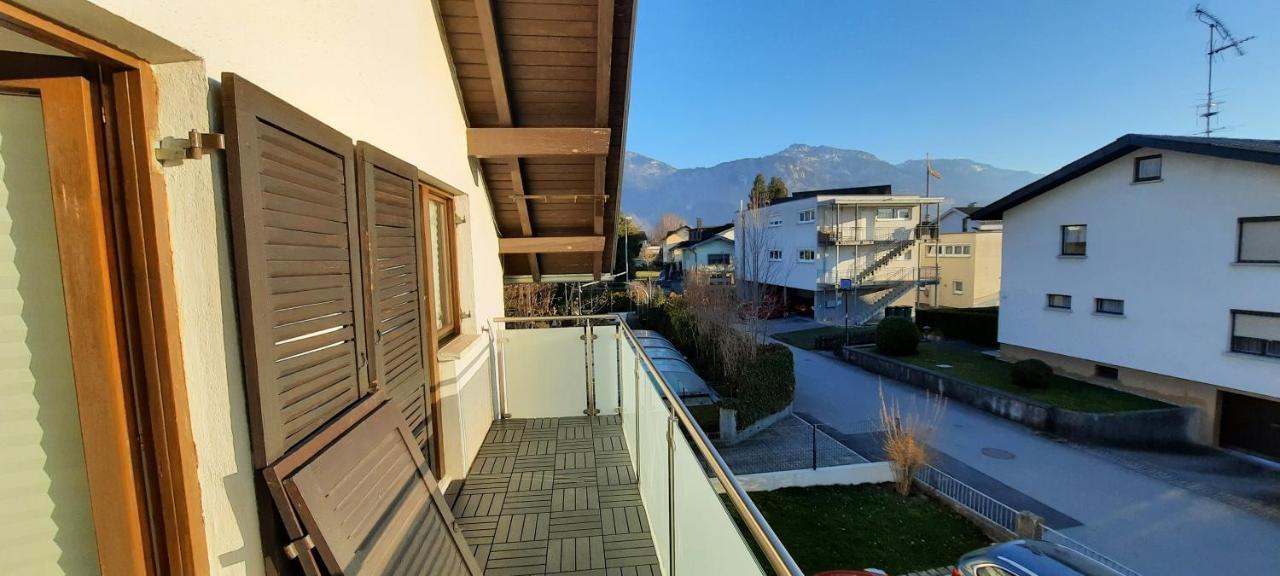 Green Hill Apartments - ドルンビルン エクステリア 写真